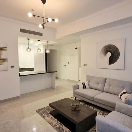 Appartement Awesome 1Br In Dubai Marina Extérieur photo