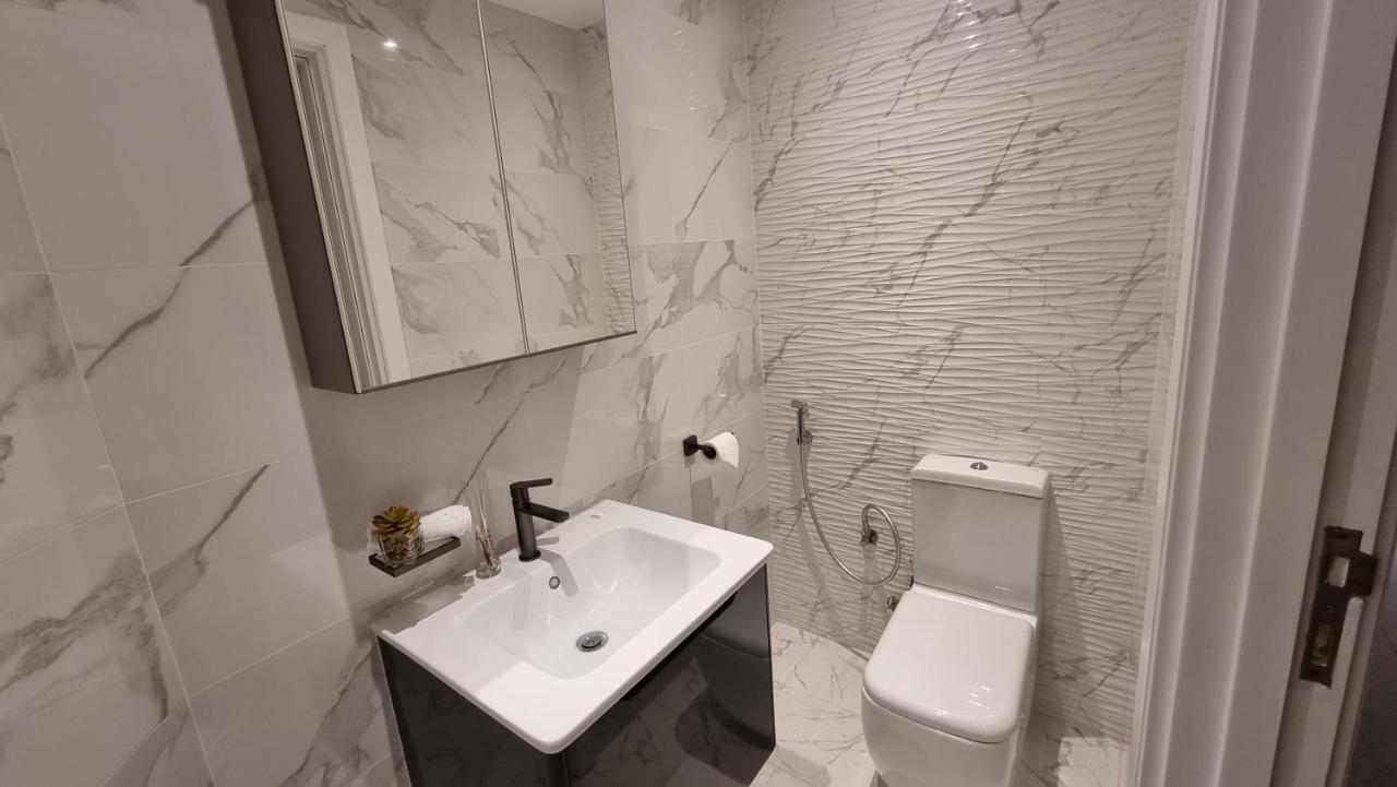 Appartement Awesome 1Br In Dubai Marina Extérieur photo