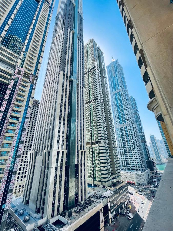 Appartement Awesome 1Br In Dubai Marina Extérieur photo